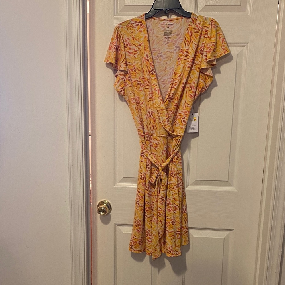 Nine West Yellow and Pink Patterned Dress